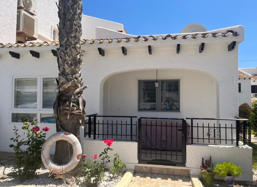 Revente - Maison -
Orihuela Costa* - Cabo Roig Playa
