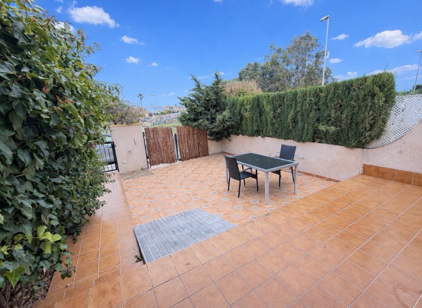 Revente - Maison -
Orihuela Costa - Cabo Roig