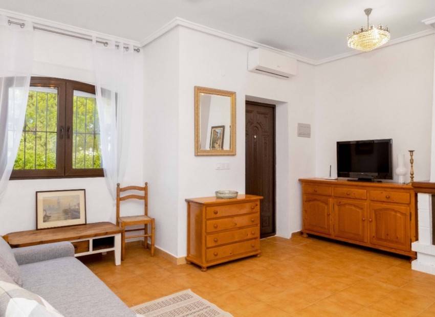 Revente - Maison -
Orihuela Costa* - La Zenia*