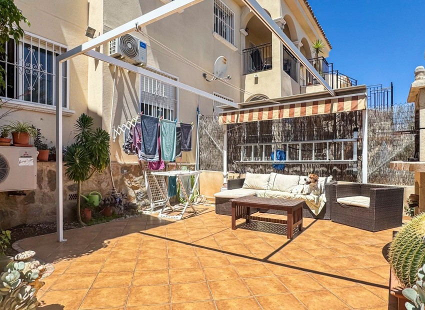 Revente - Maison -
Orihuela Costa* - Los Almendros-La Florida
