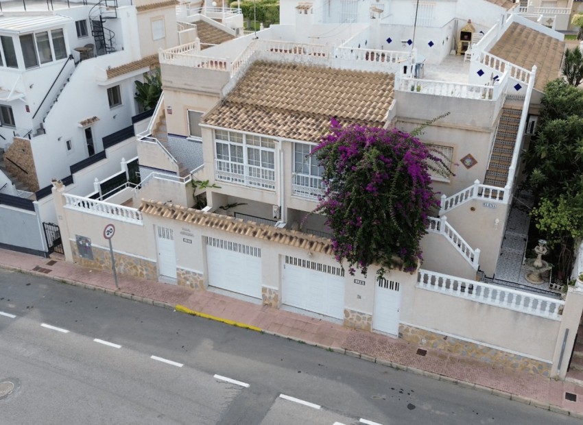 Revente - Maison -
Orihuela Costa* - Los Altos*