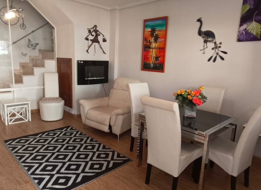 Revente - Maison -
Orihuela Costa* - Orihuela Costa