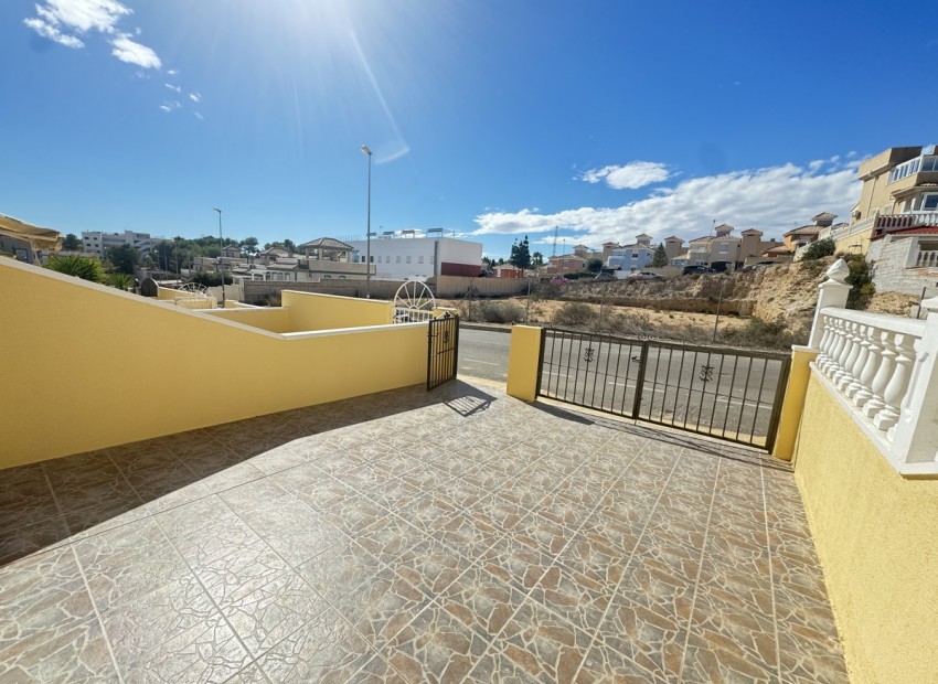 Revente - Maison -
Orihuela Costa* - Villamartin*