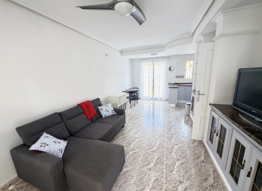 Revente - Maison -
Orihuela Costa - Villamartin