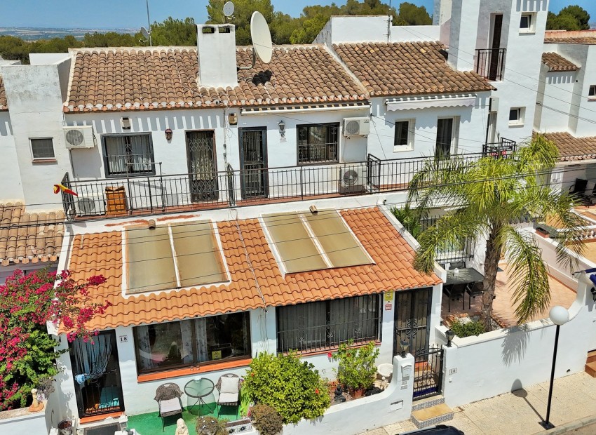 Revente - Maison -
Orihuela Costa* - Villamartin*