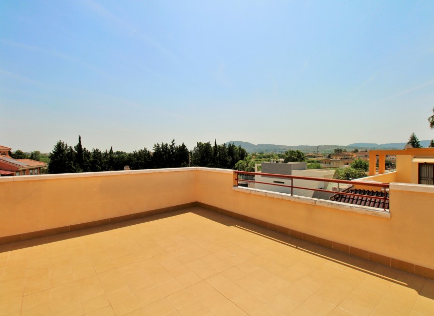 Revente - Maison -
Orihuela - Los Desamparados