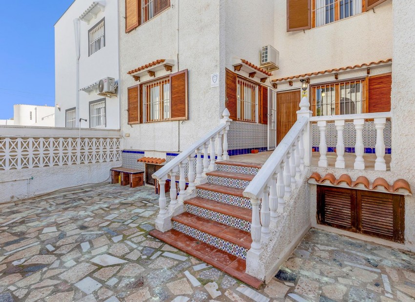 Revente - Maison -
Torrevieja* - Calas blanca