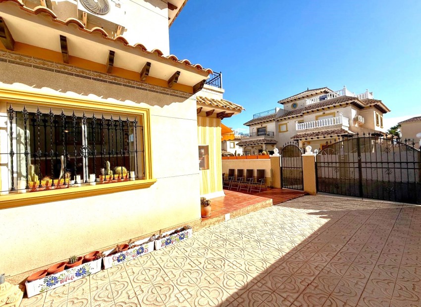 Revente - Maison -
Villamartin