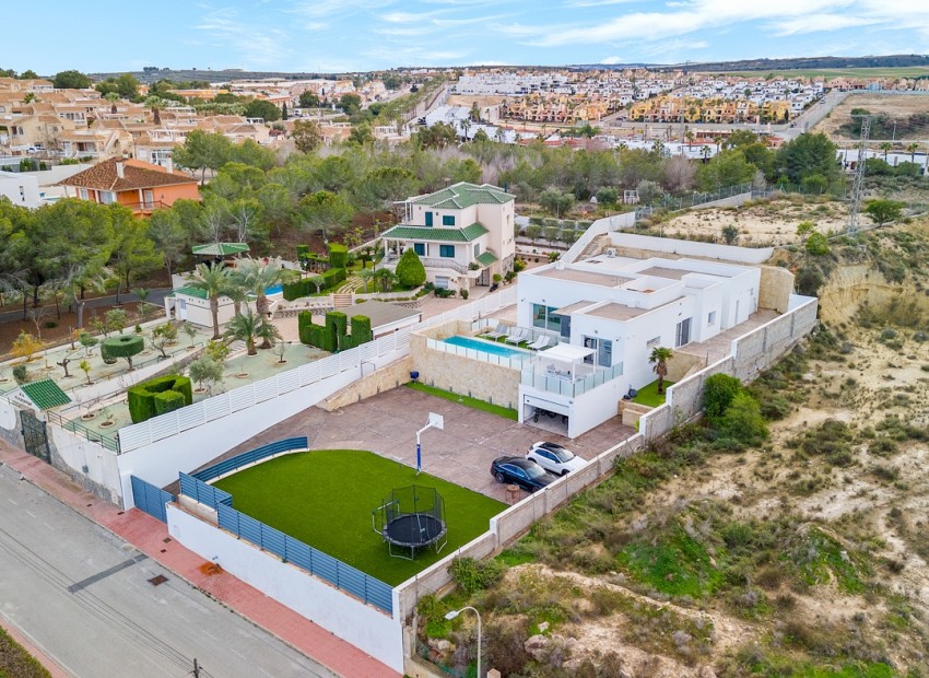 Revente - Villa -
Algorfa - Lomas de La Juliana