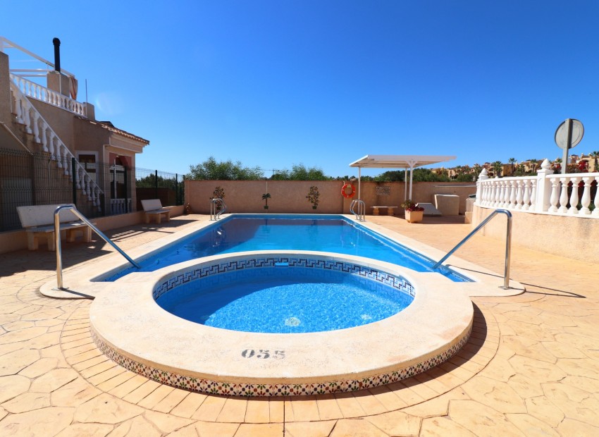 Revente - Villa -
Algorfa - Montemar