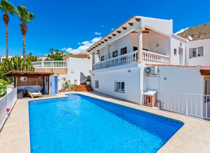 Revente - Villa -
Alicante - El Campello