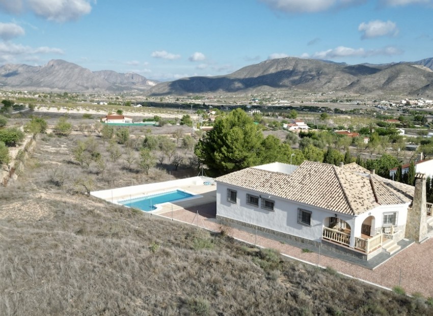 Revente - Villa -
Alicante* - Hondon de los Frailes*