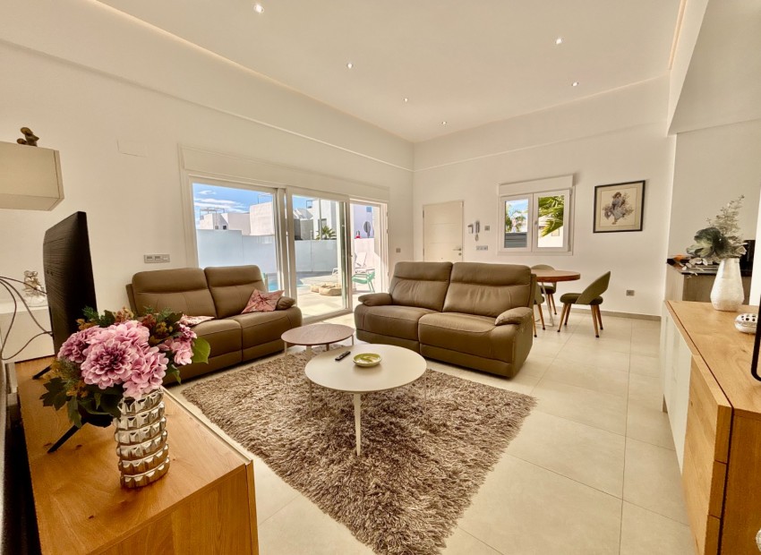 Revente - Villa -
Benijofar - Benijofar - Village