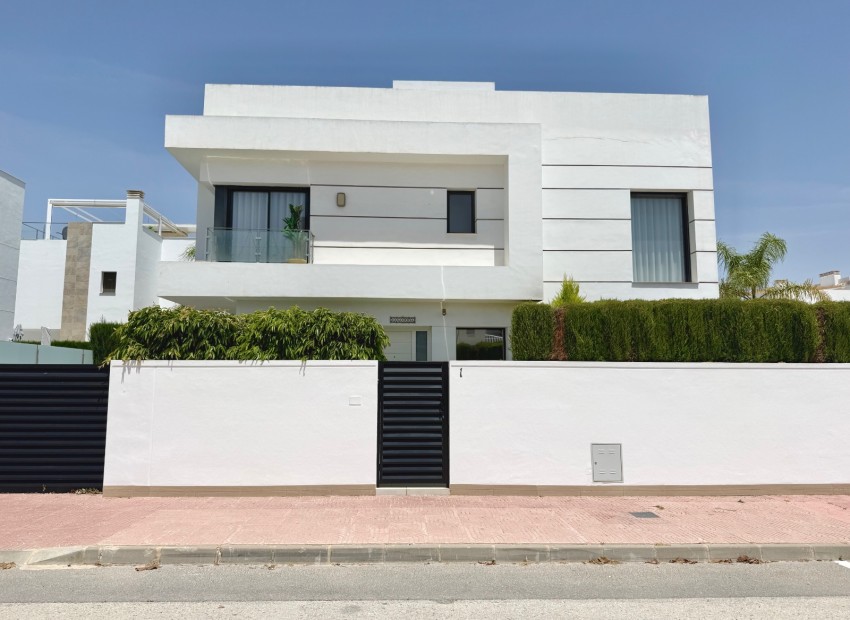 Revente - Villa -
Ciudad Quesada - Ciudad Quesada - Town