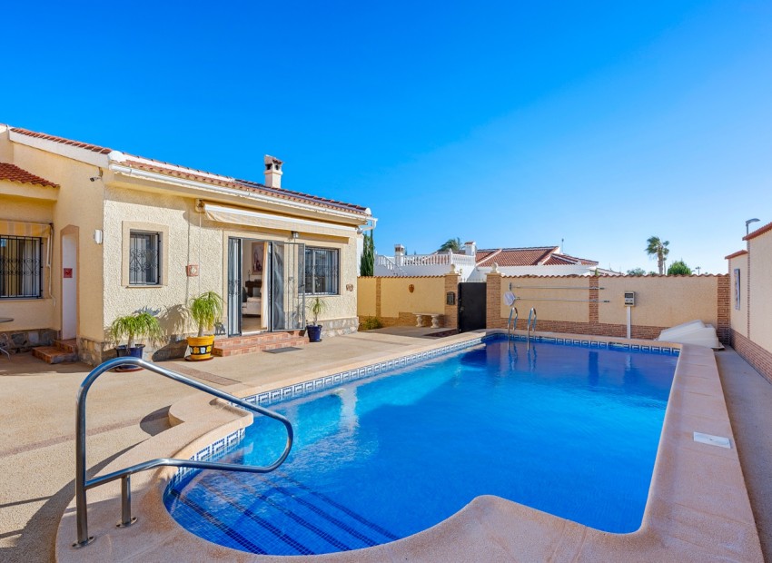 Revente - Villa -
Ciudad Quesada - Doña Pepa