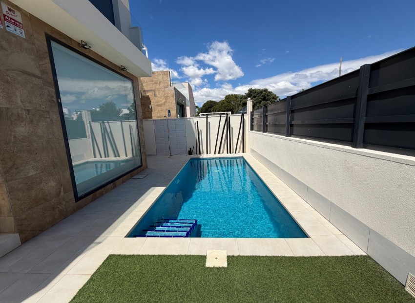 Revente - Villa -
Ciudad Quesada - La Laguna