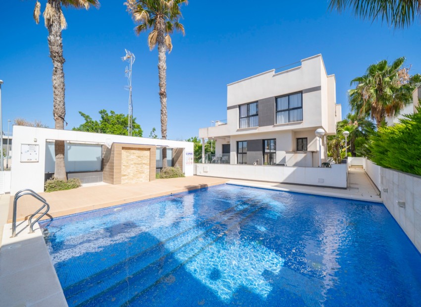 Revente - Villa -
Cuidad Quesada* - Ciudad Quesada - Rojales
