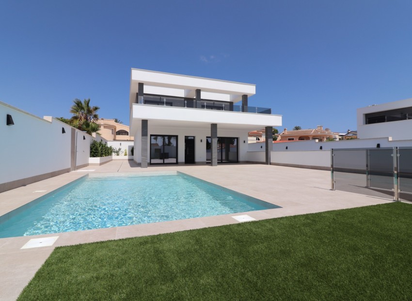 Revente - Villa -
Cuidad Quesada* - Ciudad Quesada - Town