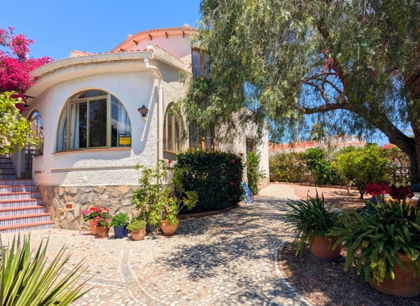 Revente - Villa -
Cuidad Quesada* - Ciudad Quesada