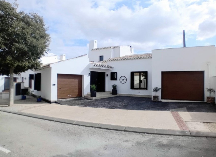 Revente - Villa -
El Valle Golf Resort