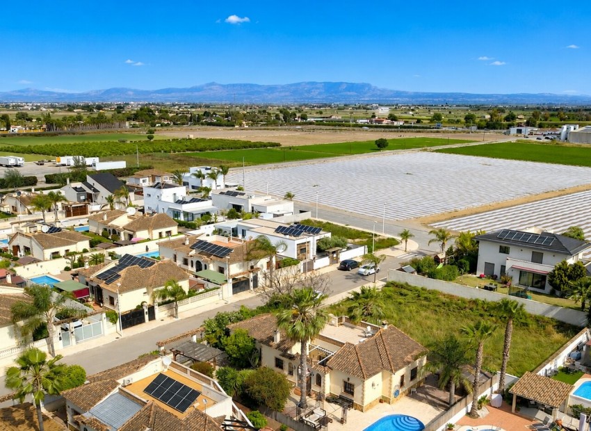 Revente - Villa -
Formentera del Segura - Fincas de La Vega