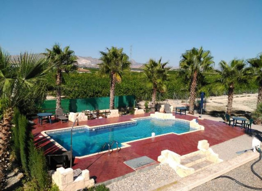 Revente - Villa -
La Mata - La Matanza