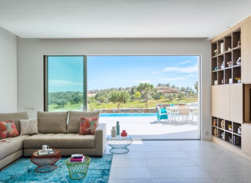 Revente - Villa -
Orihuela Costa* - Las Colinas Golf