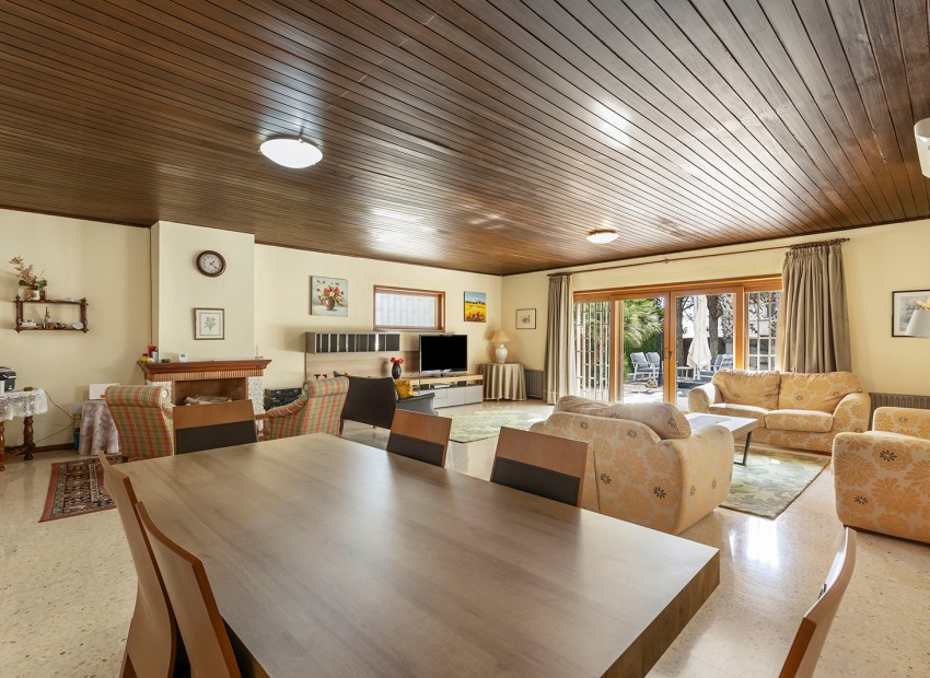 Revente - Villa -
Orihuela Costa - Las Filipinas