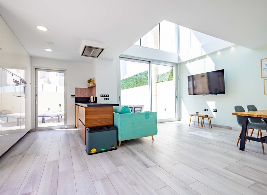 Revente - Villa -
Orihuela Costa* - Lomas de Cabo Roig