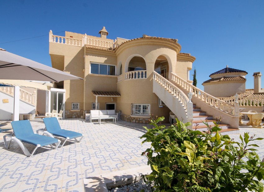 Revente - Villa -
Orihuela Costa* - Orihuela Costa Alicante