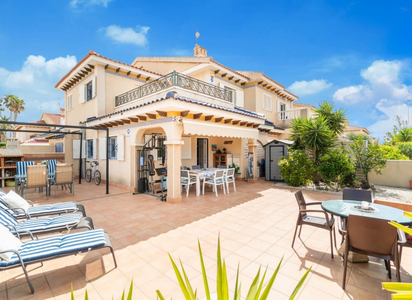 Revente - Villa -
Orihuela Costa* - Zeniamar-Horizonte-La Campana