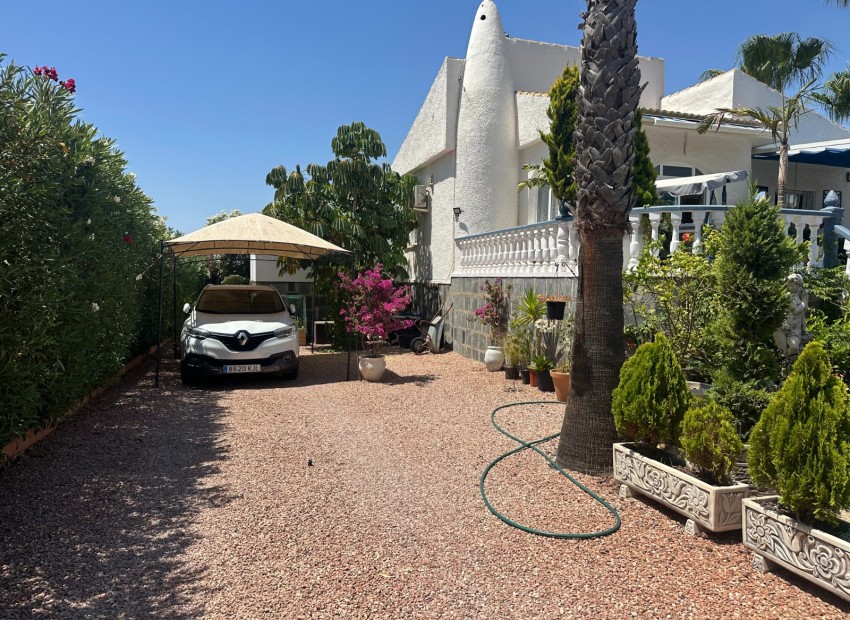 Revente - Villa -
San Luis, Torrevieja