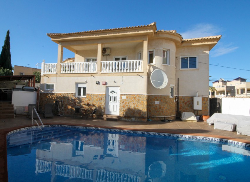 Revente - Villa -
San Miguel de Salinas* - San Miguel de Salinas Alicante