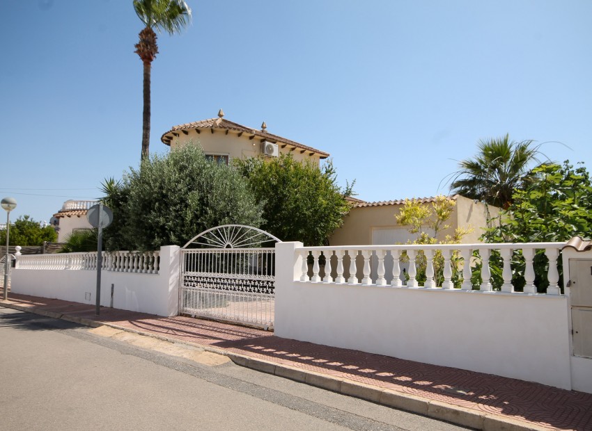 Revente - Villa -
San Miguel de Salinas