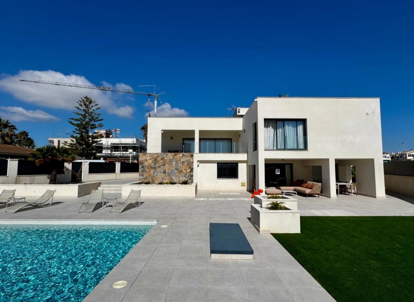 Revente - Villa -
Torrevieja* - La Veleta