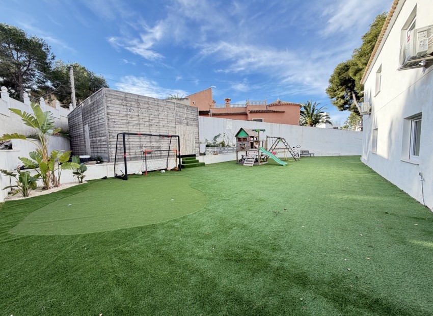 Revente - Villa -
Villamartin