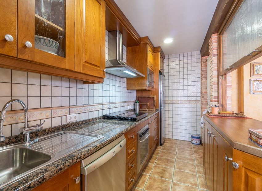 Sale - Apartment / Flat -
Alicante* - Almoradi*