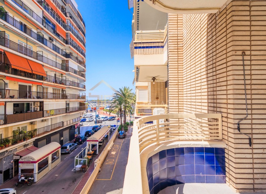 Sale - Apartment / Flat -
Alicante* - Santa Pola*