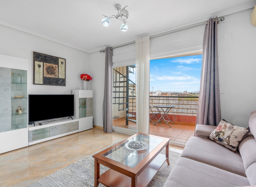 Sale - Apartment / Flat -
Almoradi