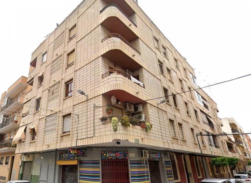 Sale - Apartment / Flat -
Almoradí
