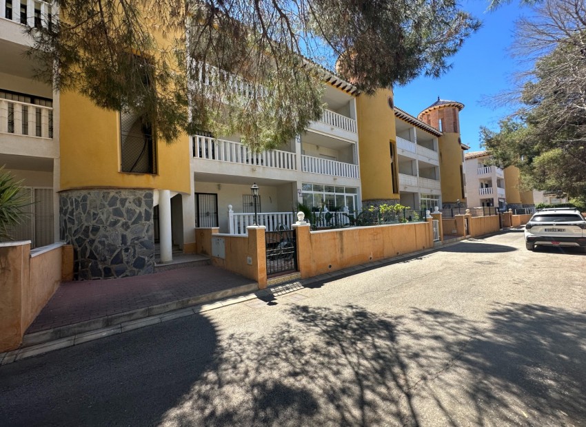 Sale - Apartment / flat -
Cabo Roig - Lomas de Cabo Roig