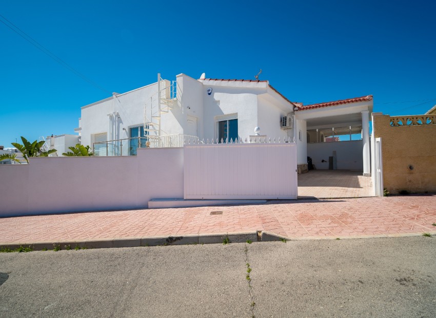 Sale - Apartment / Flat -
Ciudad Quesada - Altos de Quesada