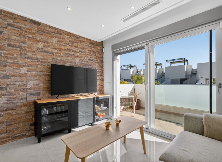 Sale - Apartment / Flat -
Ciudad Quesada - Lo Marabu