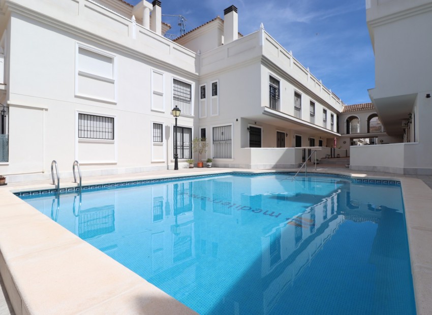 Sale - Apartment / Flat -
Formentera del Segura - Formentera - Village