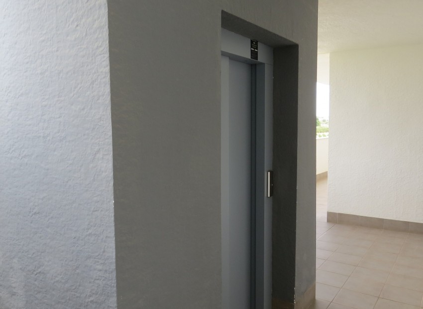 Sale - Apartment / Flat -
Guardamar del Segura* - El Raso*