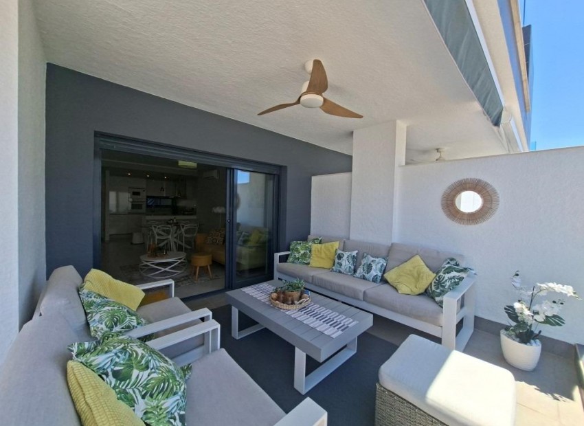Sale - Apartment / Flat -
Guardamar del Segura* - El Raso