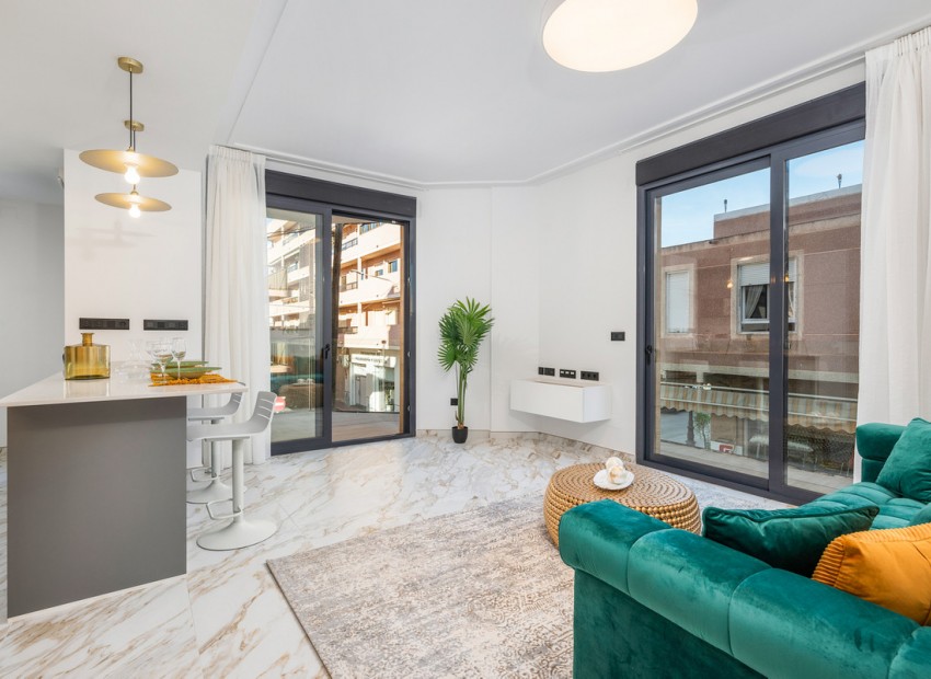 Sale - Apartment / Flat -
Guardamar del Segura* - Guardamar Del Segura