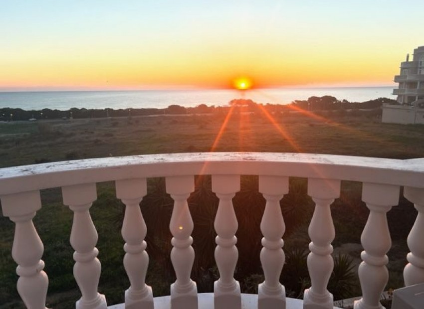 Sale - Apartment / Flat -
Guardamar del Segura* - Valencian Community