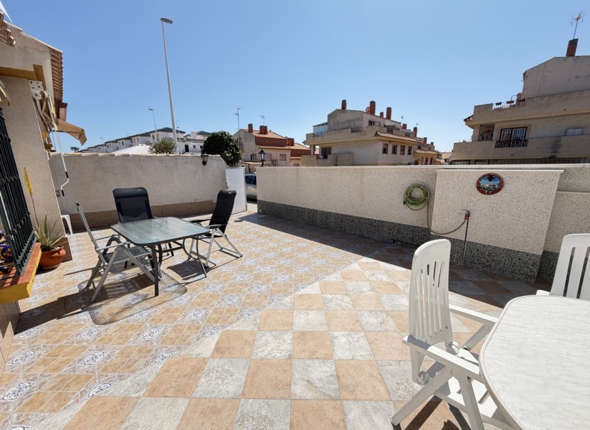 Sale - Apartment / Flat -
La Zenia