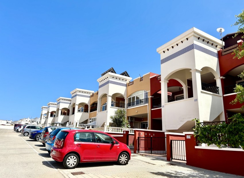 Sale - Apartment / Flat -
Los Altos - Costa Blanca